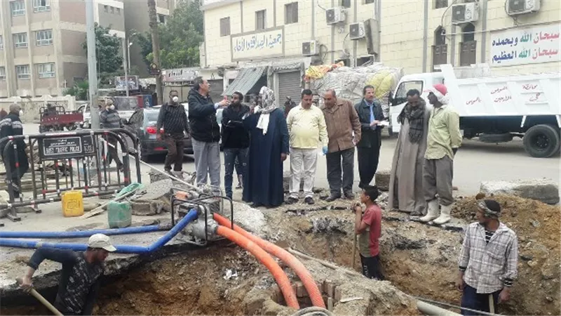 السكرتير العام يتابع إصلاح الهبوط الأرضى وتطوير بالحدائق بالسويس صور