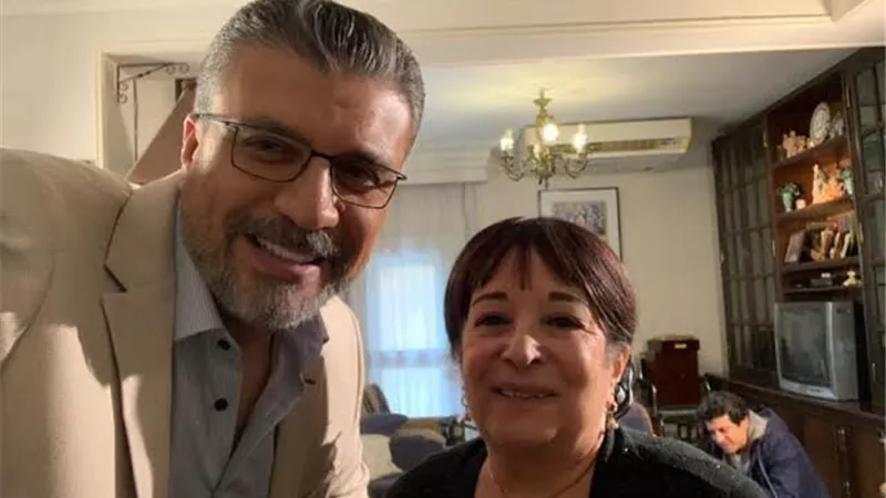 فنانة كبيرة تكشف حقيقة اعتزالها للتمثيل