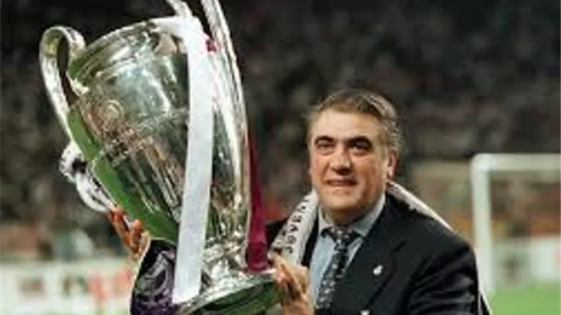 وفاة رئيس ريال مدريد الأسبق لورينزو سانز متأثرا بكورونا