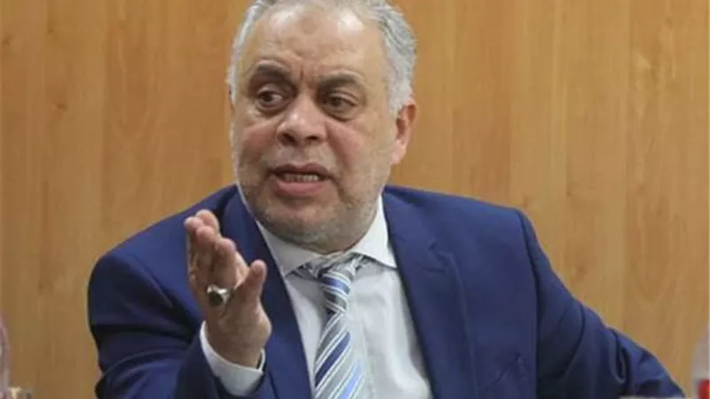 اشرف زكى يدعو نجوم الفن فى مشاركة حملة 