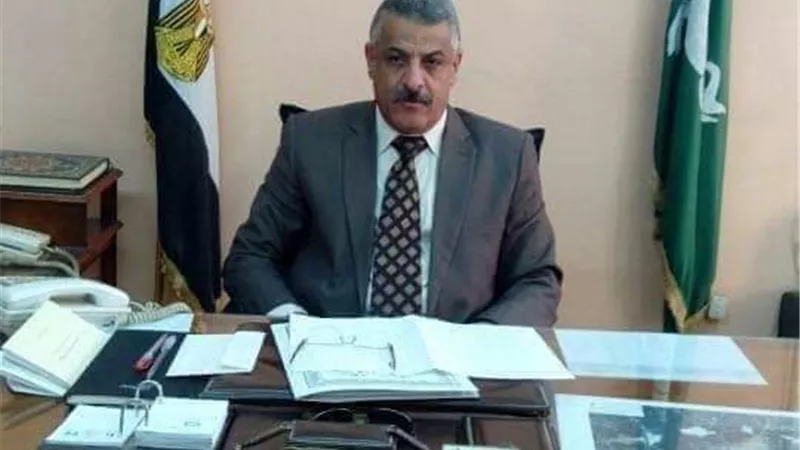 حملات تطهير وتعقيم للوحدات المحلية الـ١٣ بمركز الزقازيق