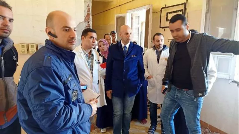 وكيل وزارة الصحة بالشرقية يتابع تطويرمستشفيى الصدر والحميات بالصور