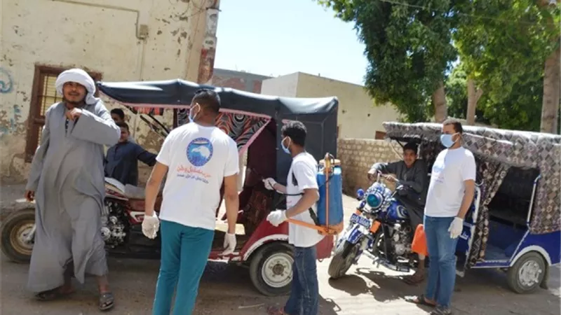 مستقبل وطن يواصل تنفيذ اكبر حملة للتعقيم والتوعية من كورونا فى الأقصر بالصور