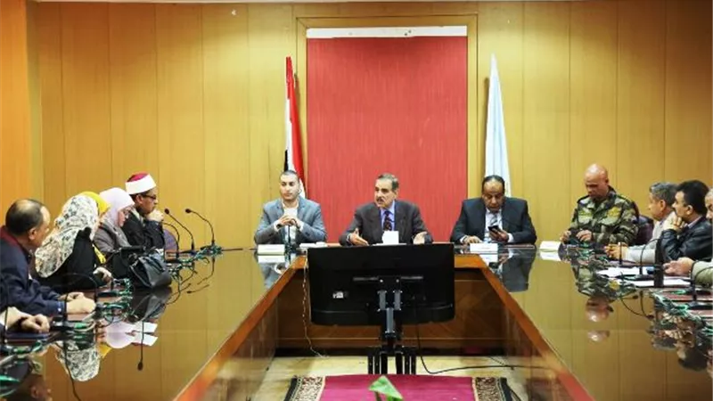 محافظ كفرالشيخ يترأس اجتماعاً موسعاً لمجابهة فيروس كورونا بالصور