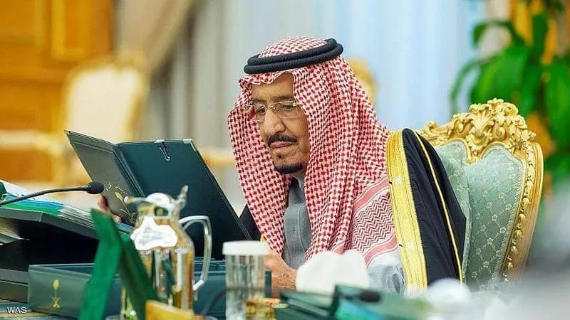 أمر ملكي بمنع التجول لمدة 21 يومًا من 7 مساءً حتى 6 صباحًا بالسعودية