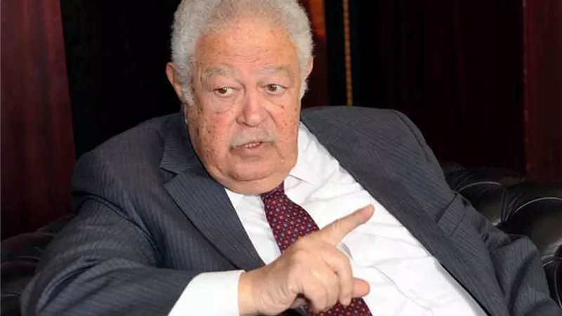 رسميًا.. رجائي عطية يعلن اكتشاف حالات مصابة بكورونا بين المحامين