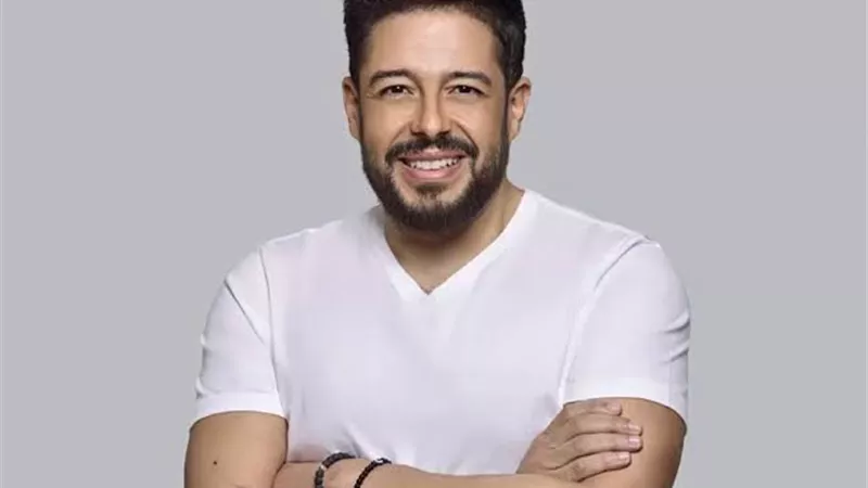 محمد حماقى يقبل تحدى الخير ويتكفل بمساعدة الاسر المتضررة من كورونا