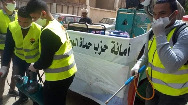 حزب حماة الوطن يقوم بحملة تطهير للمنشآت الحكومية والشوارع والميادين والقري باخميم