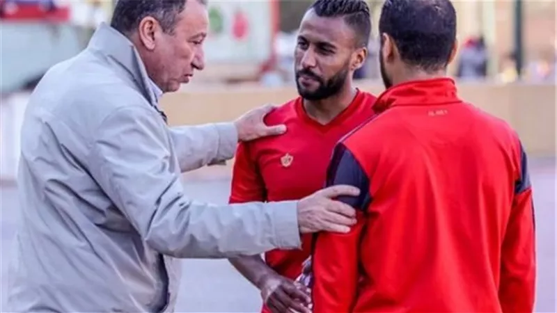 الخطيب يستعين بـ