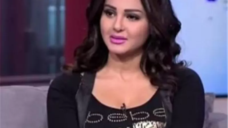شيما الحاج تشارك فى تحدى خليك فى البيت