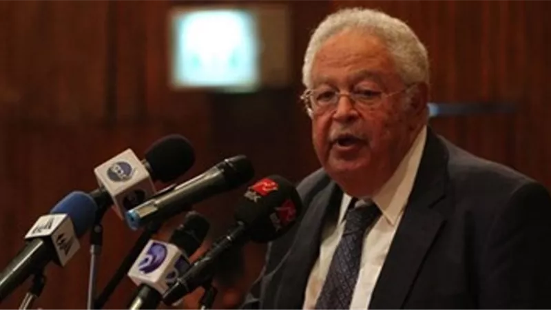 رجائي عطية : بناء مستشفي خاص لعلاج المحامين غير مفيد