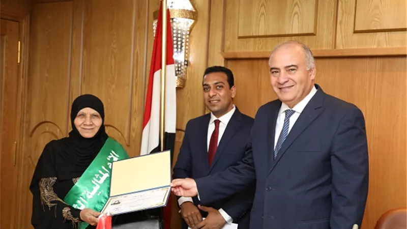 تكريم الأمهات المثاليات بقنا