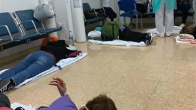 فيديو صادم لمستشفيات إسبانية مزدحمة بالمصابين بفيروس كورونا