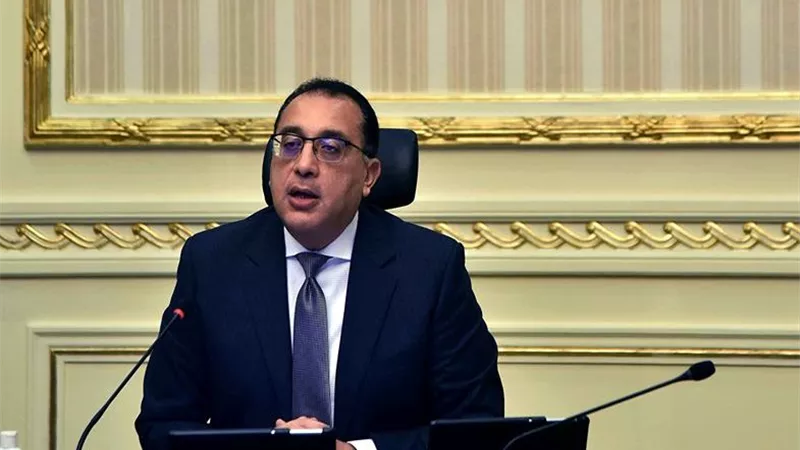 الوزراء: إغلاق المحال التجارية والمطاعم بشكل كامل يومي الجمعة والسبت