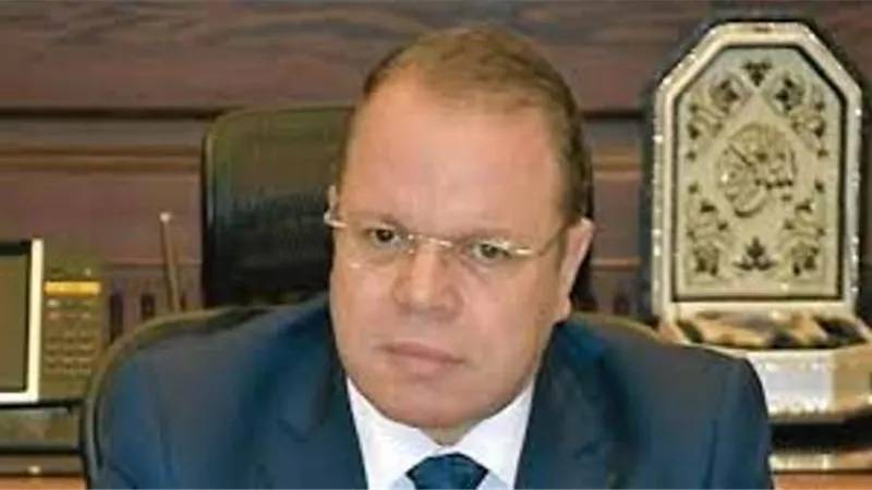 النائب العام يوجه بتوفير سترات وقائية معقمة لأعضاء النيابة وكتبة التحقيق
