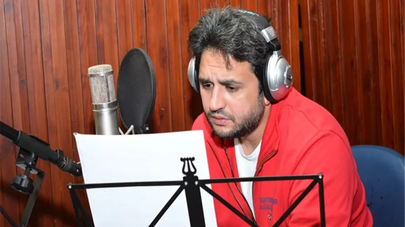 شاهد.. مصطفى خاطر فى كواليس 