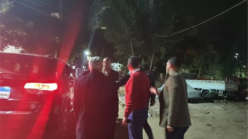محافظ القليوبية يتابع تطبيق قرار حظر انتقال المواطنين وغلق المحال