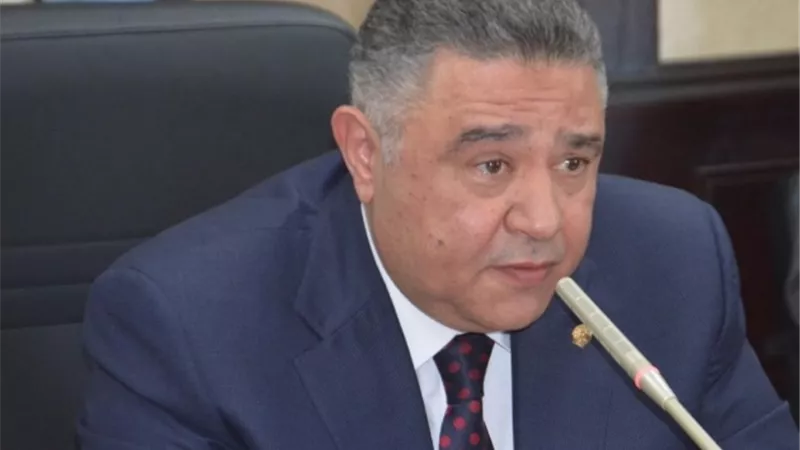 قرار مهم من محافظ البحر الأحمر بشأن الشواطئ العامة