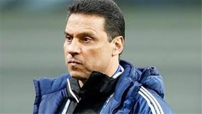 طارق يحيى رداً على منتقدى حسام البدرى.. هو واقف لكم في الزور ليه؟