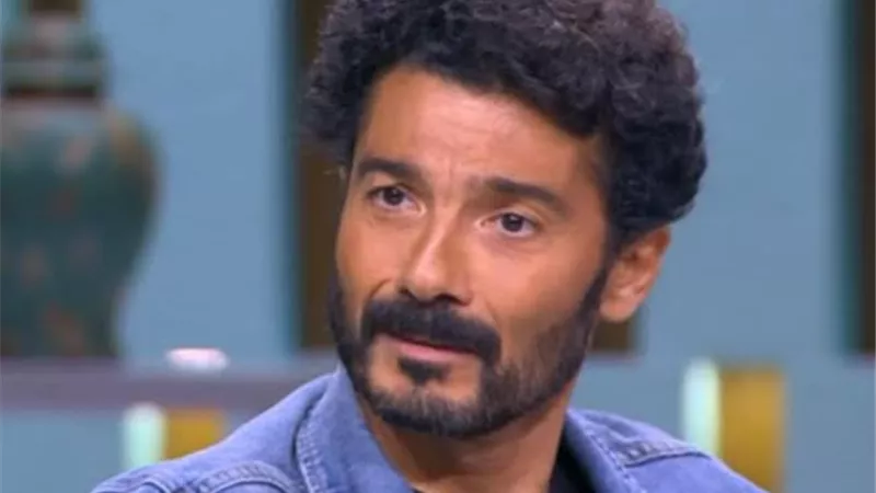 خالد النبوى يوجه رسالة للاطباء