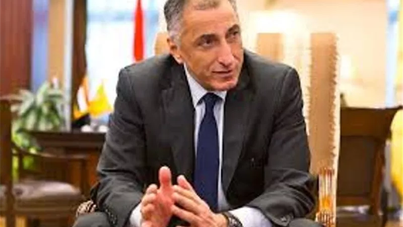 محافظ البنك المركزي يتوقع انخفاض أسعار الوقود خلال الفترة المقبلة