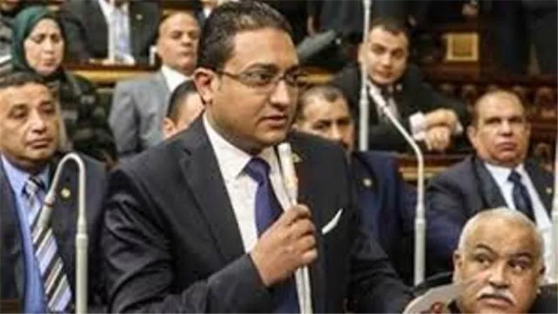 جون طلعت يقدم طلب إحاطة بشأن أزمة تسريح العاملين بالمدارس الخاصة