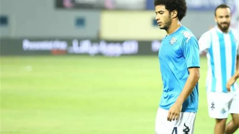 بيراميدز يجبر عمر جابر على تخفيض راتبه