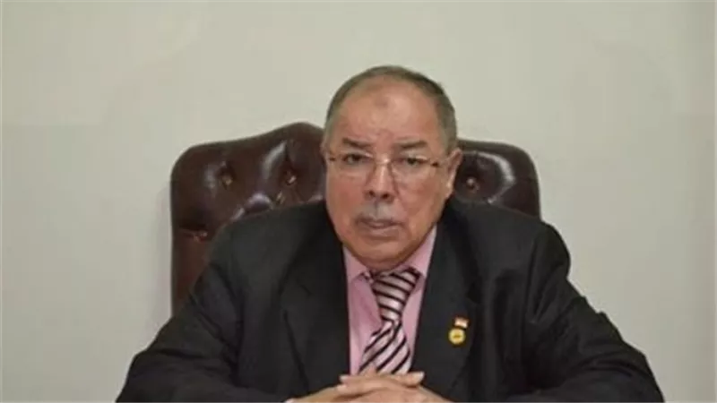 النائب إسماعيل نصر الدين يهاجم المدارس الخاصة بسبب تسريح المعلمين ورفض رد جزء من المصروفات