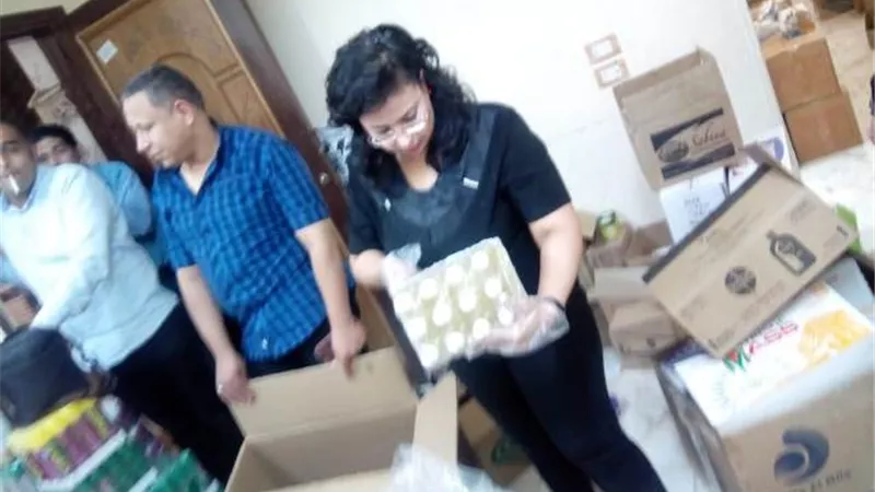 ضبط مستلزمات طبية في مخزن غير مرخص بأسيوط .صور