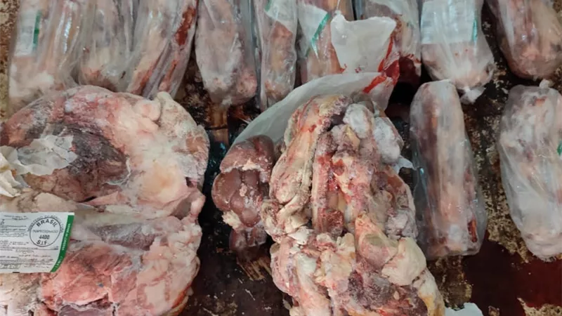 مباحث تموين القاهرة تضبط نص طن لحوم فاسدة بالمقطم