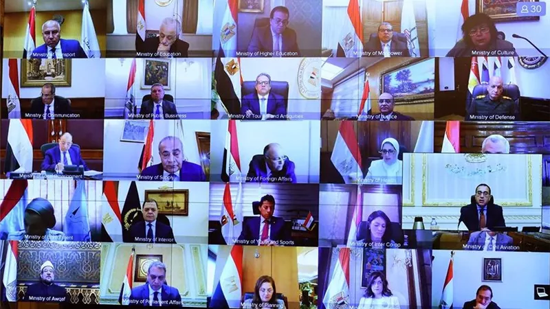 10 قرارات مهمة لمجلس الوزراء خلال اجتماعه اليوم.. تعرف عليها