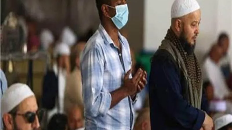 البحوث الإسلامية: من مات بكورونا فيكفي صلاة الغائب عليه .. والعزاء بالهاتف
