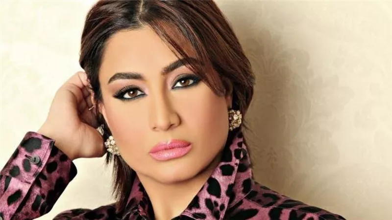 بسمة وهبة تهاجم أحمد منصور: يعاني من الإزدواجية.. ينتقد مصر ويمتدح تركيا لنفس السبب