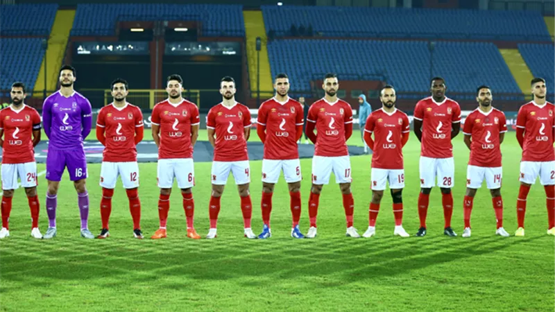 نجم الزمالك السابق يطالب بإلغاء الدورى وتتويج الأهلى .. ويؤكد الحضري لايصلح مدرباً أو إعلامياً