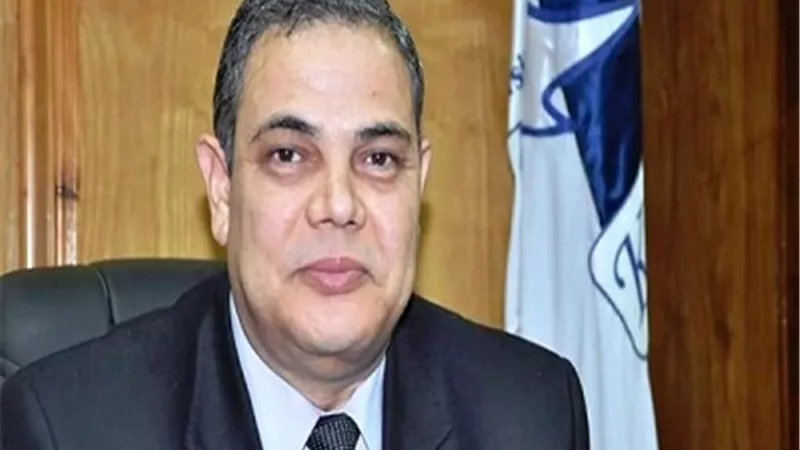 رئيس جامعة كفر الشيخ يطلق مبادرة تبرع لصندوق 
