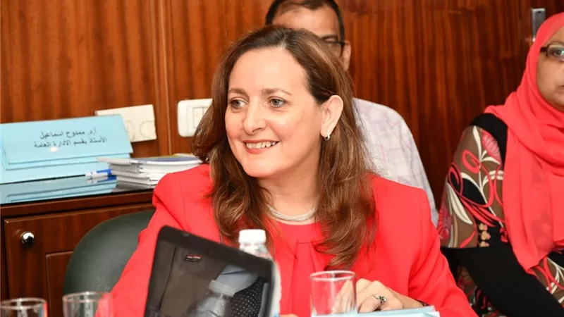 المعهد القومى للإدارة يطلق مبادرة 