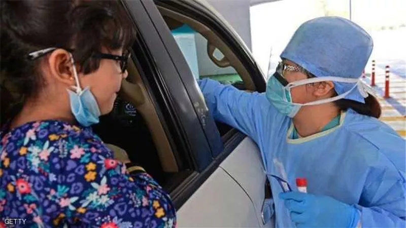 حصيلة جديدة للإصابات والتعافي من كورونا بالإمارات
