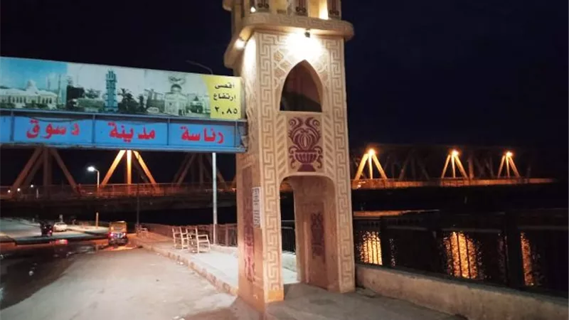 بدء حظر التجول بكفر الشيخ لليوم الـ11 وانتشار شرطي فى الشوارع بالصور