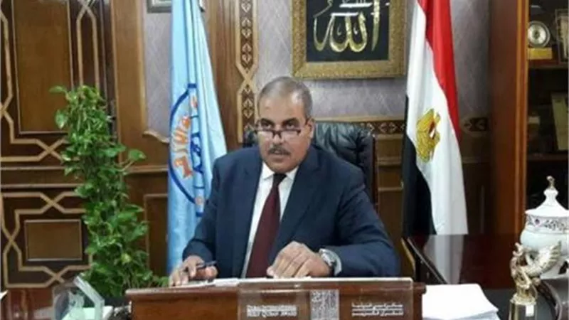 عزل ممرض بالأزهر لإصابته بكورونا