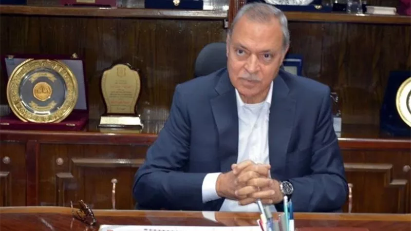 محافظ القليوبية : الإنتهاء من تسليم 8846 شريحة تابلت