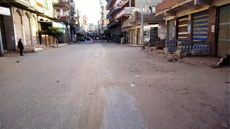 غلق المحال باليوم الثاني عشر من أيام الحظر بكفر الشيخ