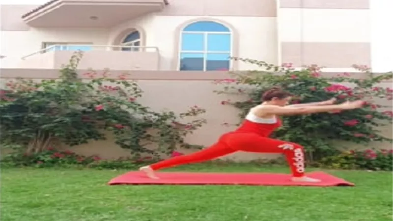 القوة و المرونة وجهان لعملة واحدة.. نسرين طافش تمارس 