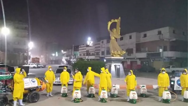 حزب مستقبل وطن يبدأ فى تنفيذ أعمال التعقيم بمدينة نجع حمادى لمنع انتشار وباء كورونا
