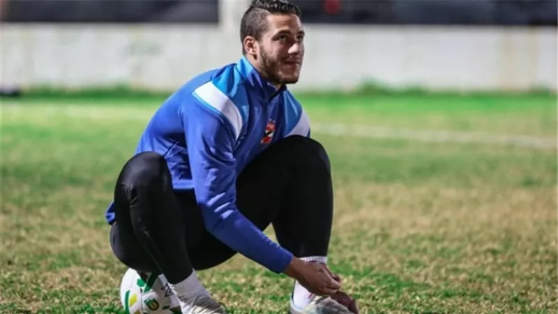 نجم الاهلى السابق يفجر مفاجأة حول استمرار رمضان صبحى مع الاحمر