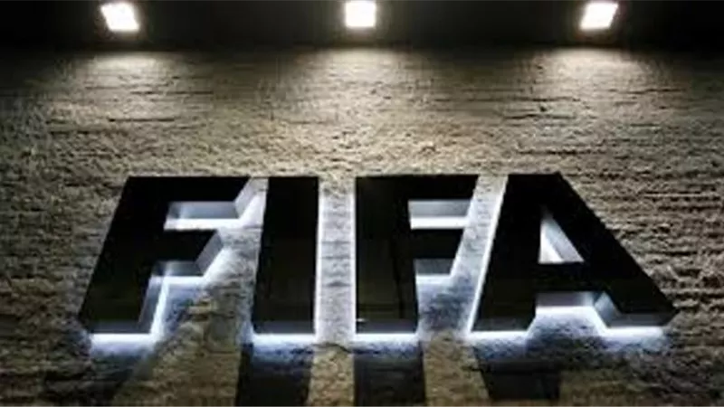 الاهلى يلجأ الى الفيفا لحل هذه الازمة