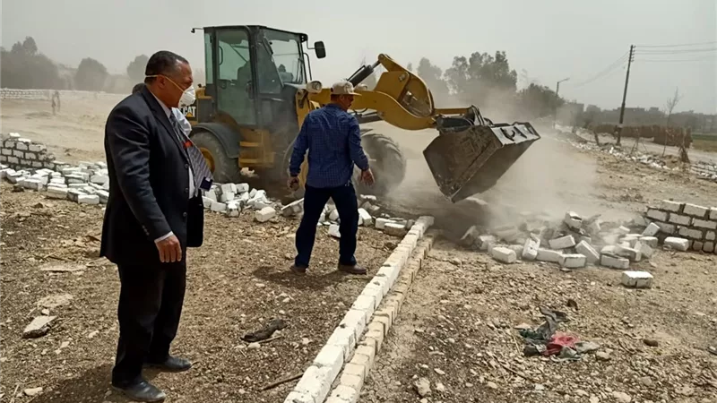 محافظ أسيوط يعلن تكثيف حملات إزالة مخالفات البناء