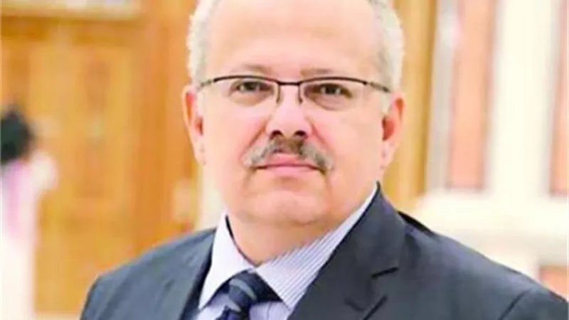 فريق جامعة القاهرة البحثى يتوصل مبدئيا إلى علاج لمصابى كورونا
