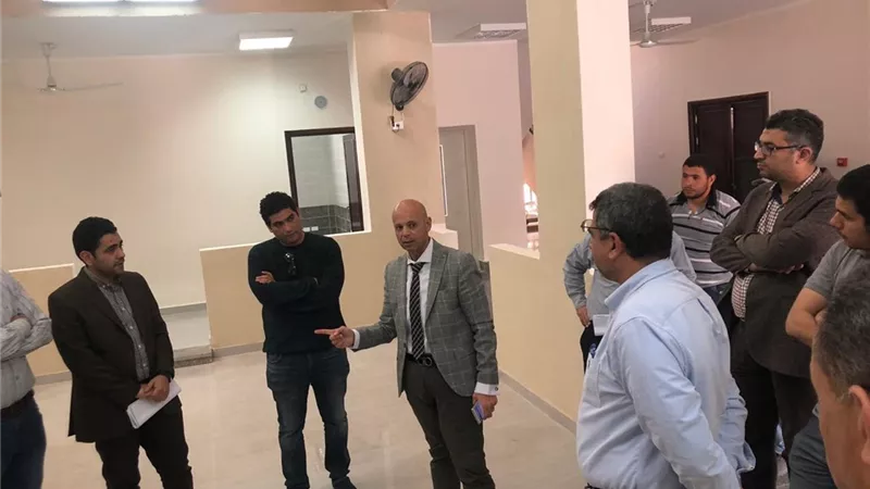 مسعود يجتمع برئيس جهاز العاشر ولجنة الصحة بمجلس الأمناء صور