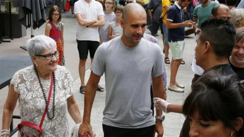 ريال مدريد يعزي جوارديولا بعد وفاة والدته بفيروس كورونا