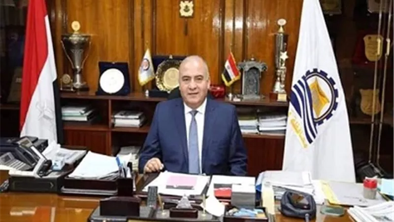 محافظ قنا ينفى غلق أى منشأة خاصة بالتأمين الصحى ويحذر من الانسياق خلف الشائعات